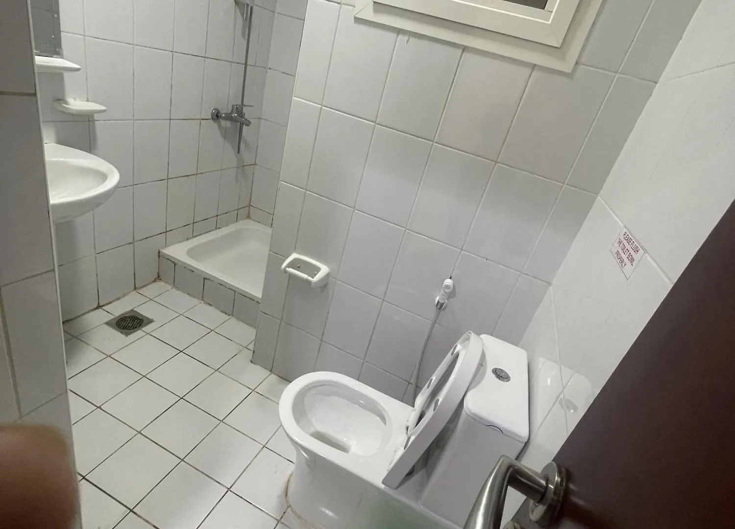 Elite Space Hostel And Capsule Accommodation 두바이 캡슐호텔